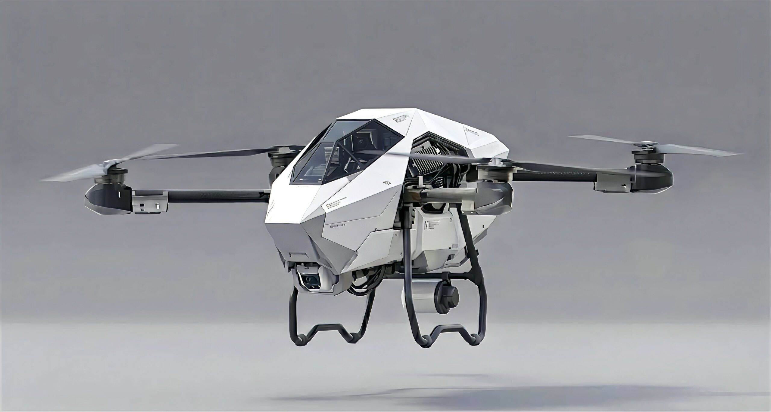 Drone survolant un chantier BTP